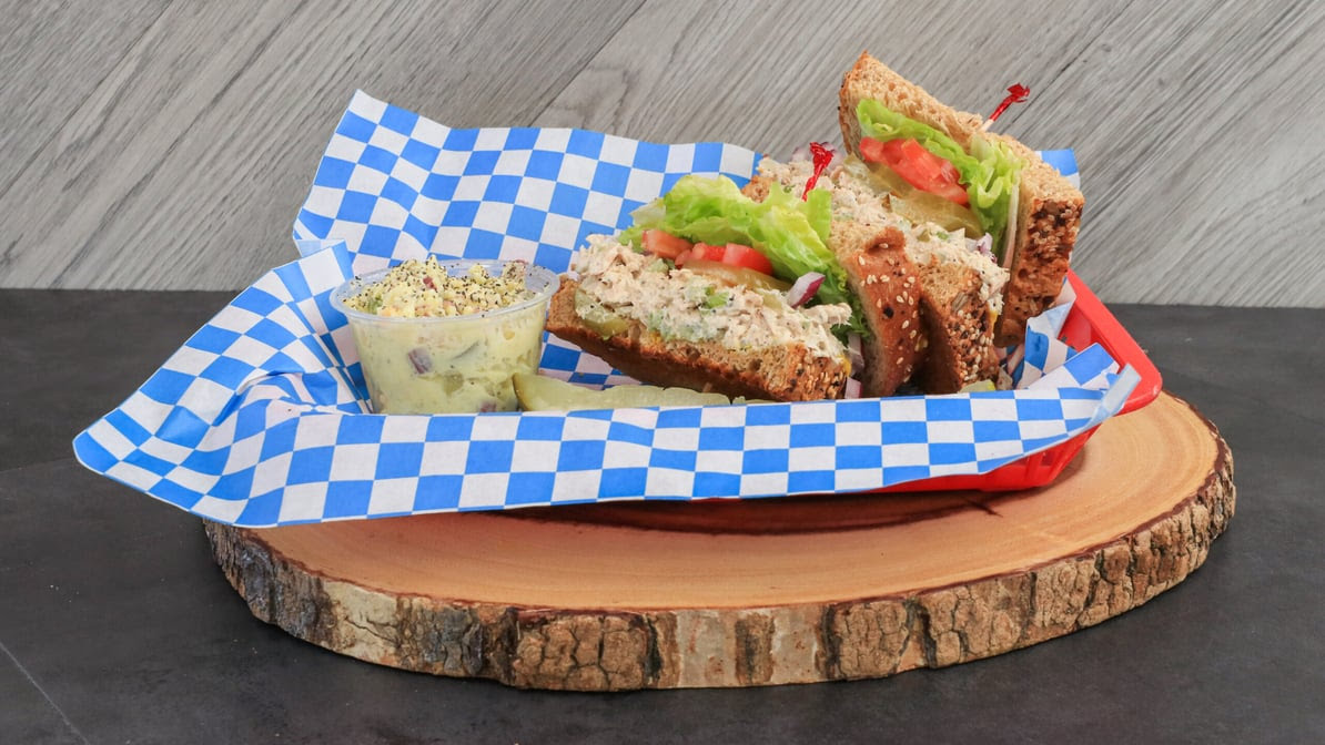 Chilly Jilly'z Bakery & Cafe by null