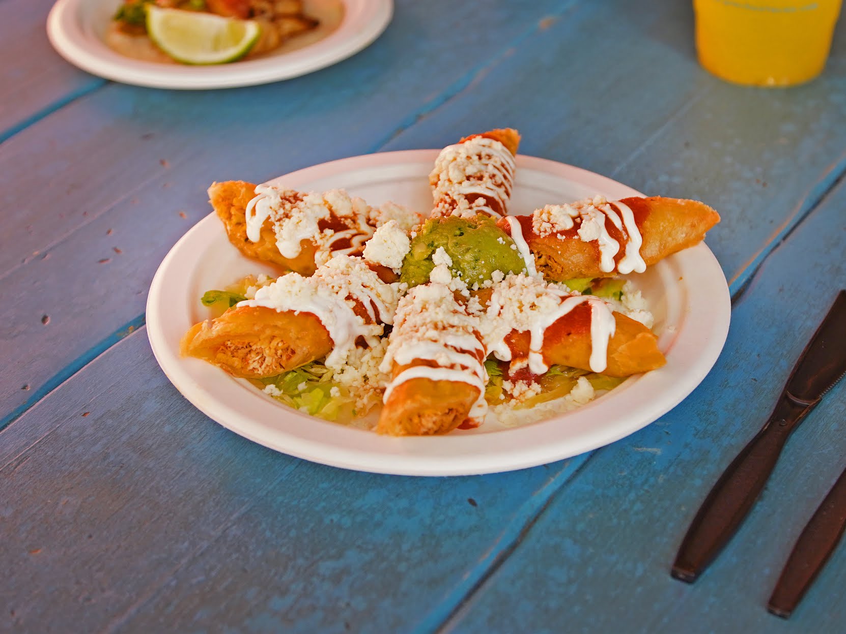 Pinches Tacos by null