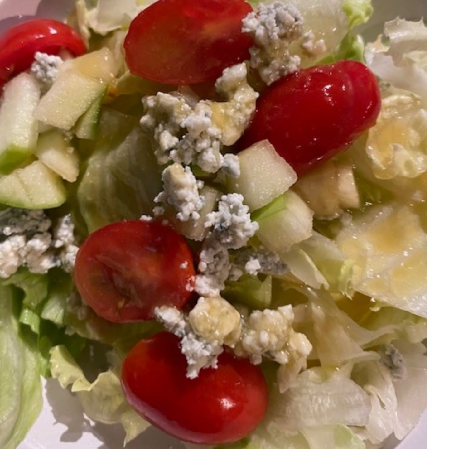 Grape Vine Cafe and Wine Bar by null