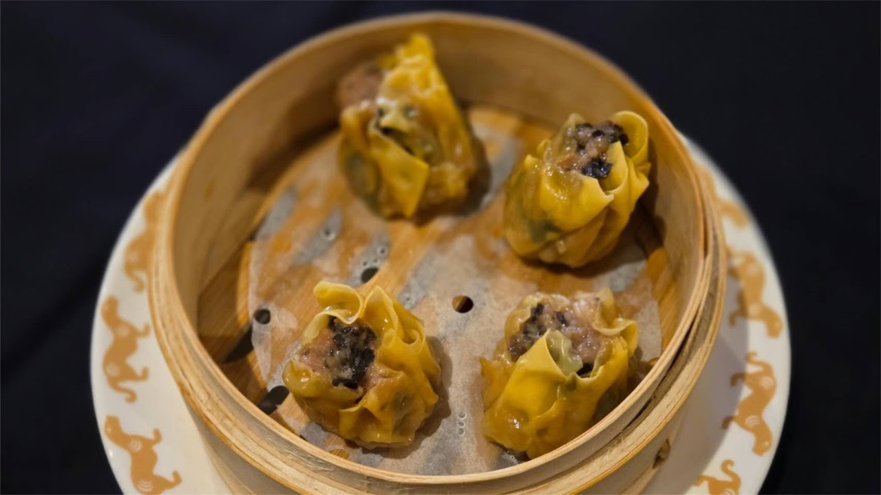 Upon The Palace by null