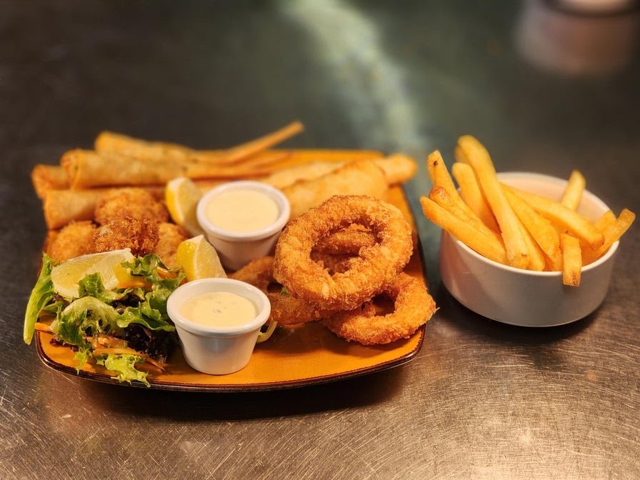 Central Hotel - Bar, Bistro, Gaming & Accommodation by null