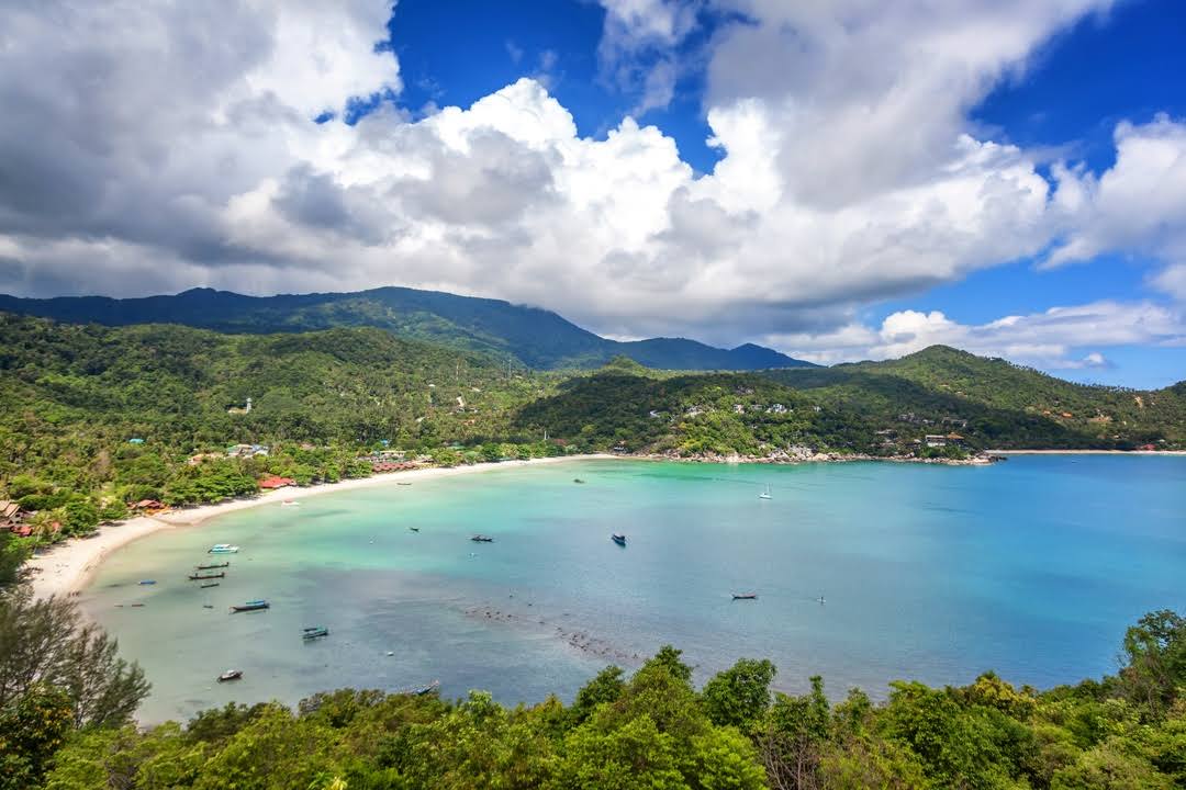 Ao Thong Nai Pan by null