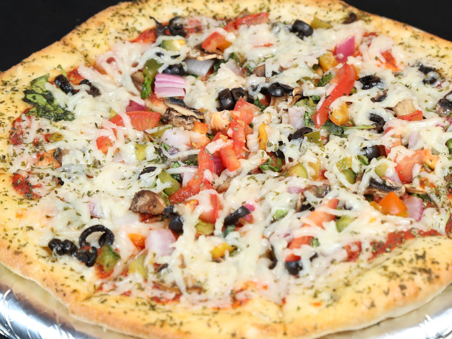 Bakaris Pizza & Kava Lounge - Halal, Plant-Based & Wellness by null