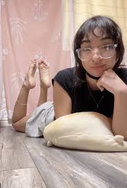Sexy asian girl feet in stirrups💜 feetplaza jpg x Asian teen feet