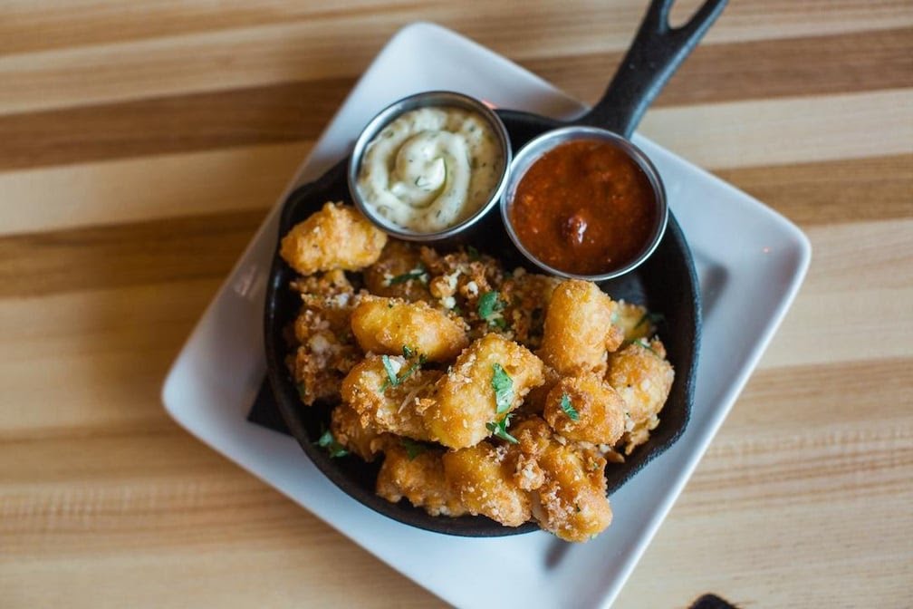 Louie's Wine Dive & Clayton Kitchen by null