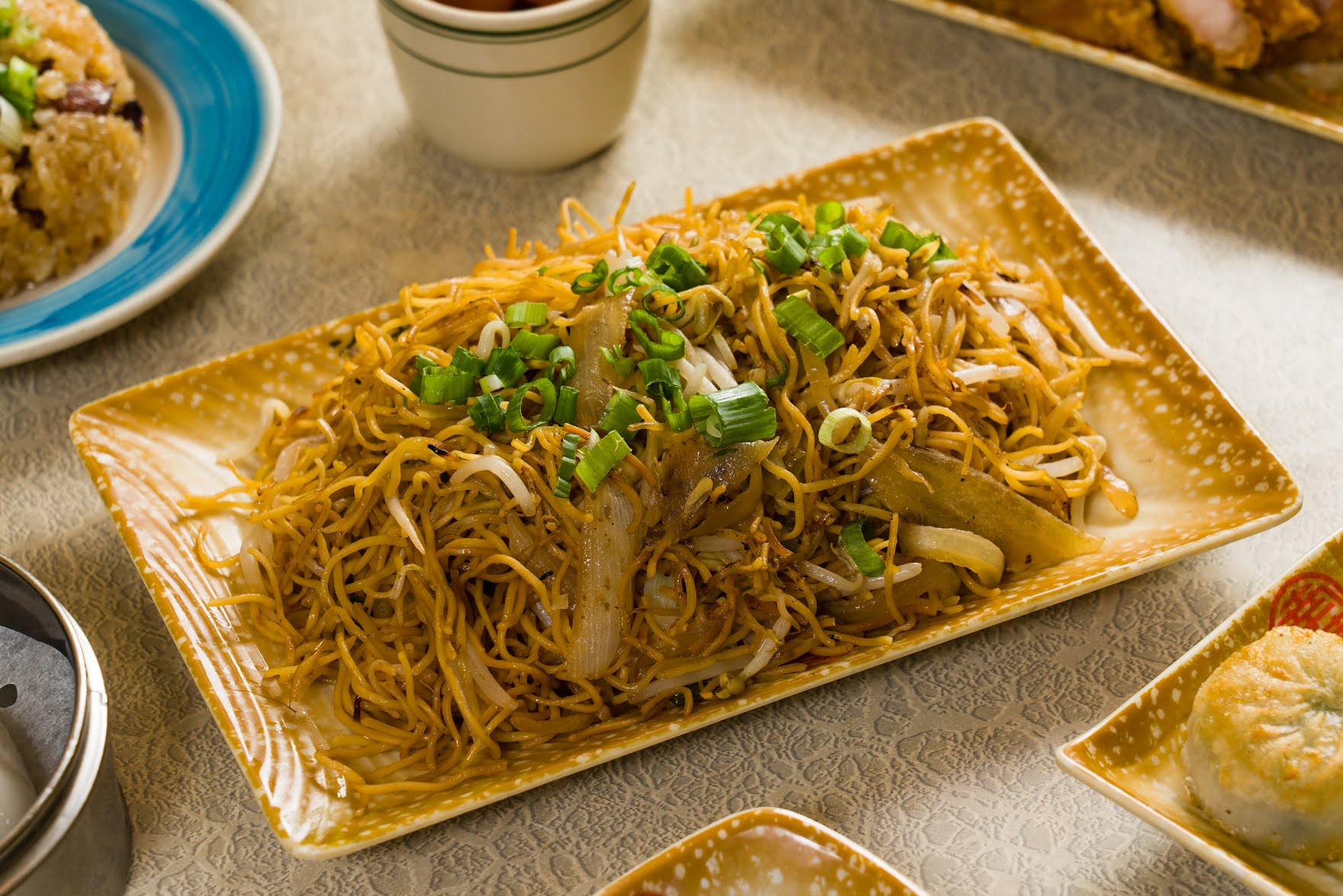 Nom Wah Tea Parlor by null