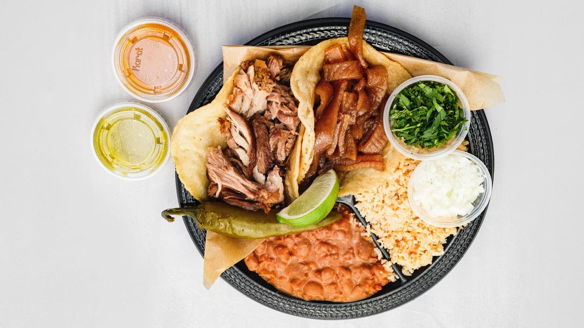 Carnitas Spot by null