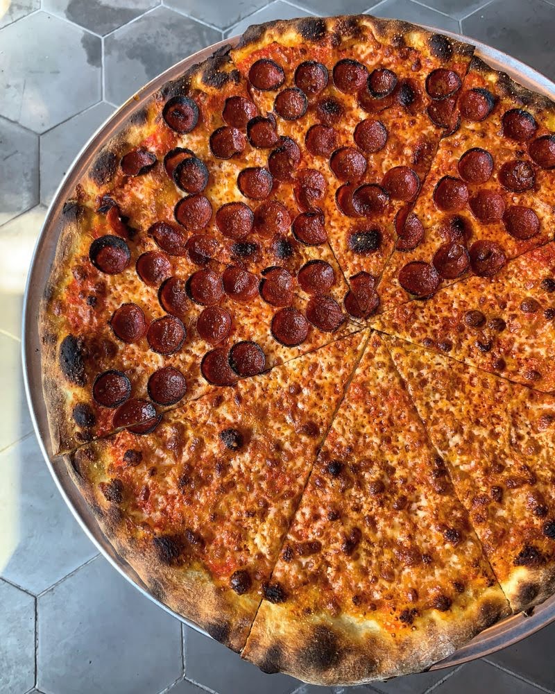 Norm’s Pizza by null