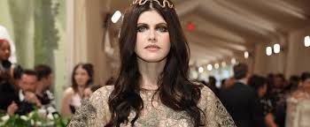 Kza ce ndlqhpeycjqnlteuf kmbvofqxd zsmfs jpg x Alexandra daddario sex tape