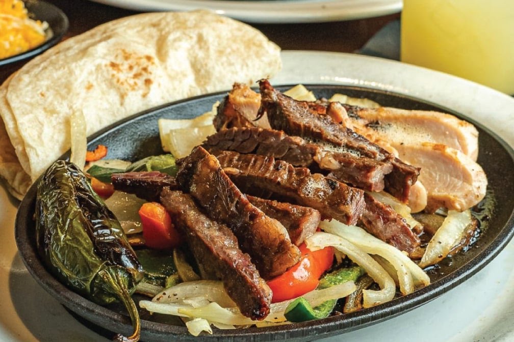 Uncle Julio's Brentwood by null