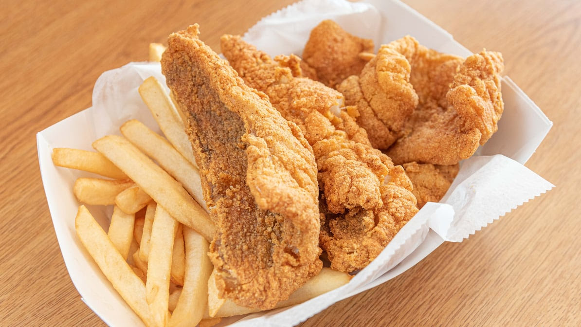 Harold's Chicken #14 Hyde Park by null
