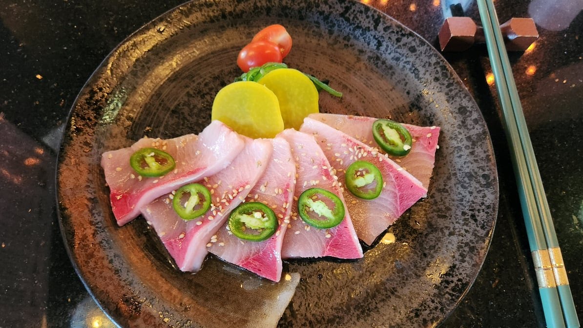 Tsui Sushi Bar by null