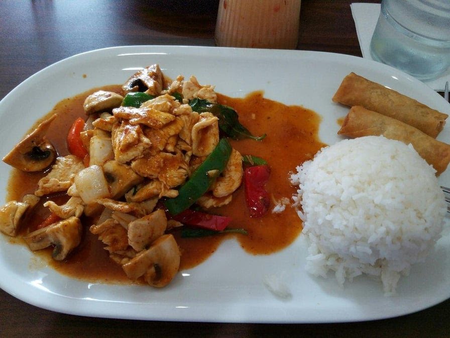 Thai Diner by null