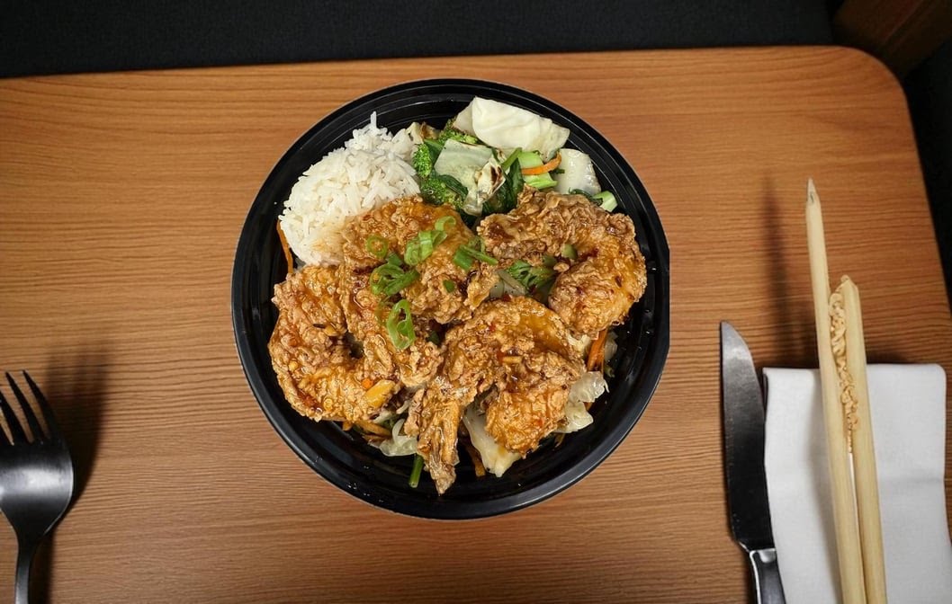 Mgwalexs Hawaiian Grill by null