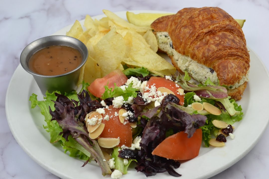 Sugar Cakes Patisserie & Bistro by null