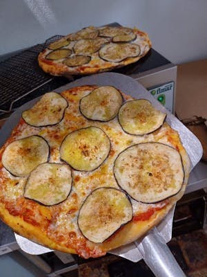 Altamura Pizza by null