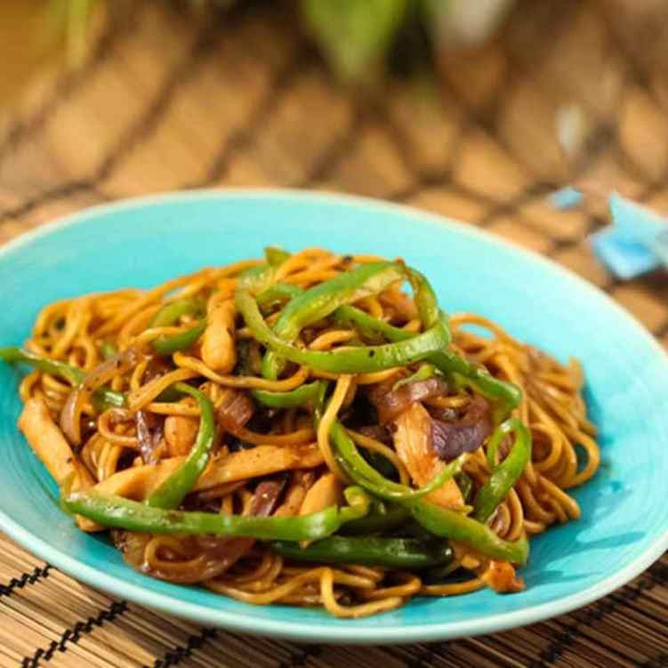 Yummy Yummy Noodles by null