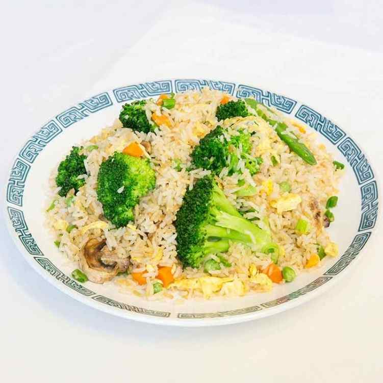 Yummy Kitchen 闻香居 by null