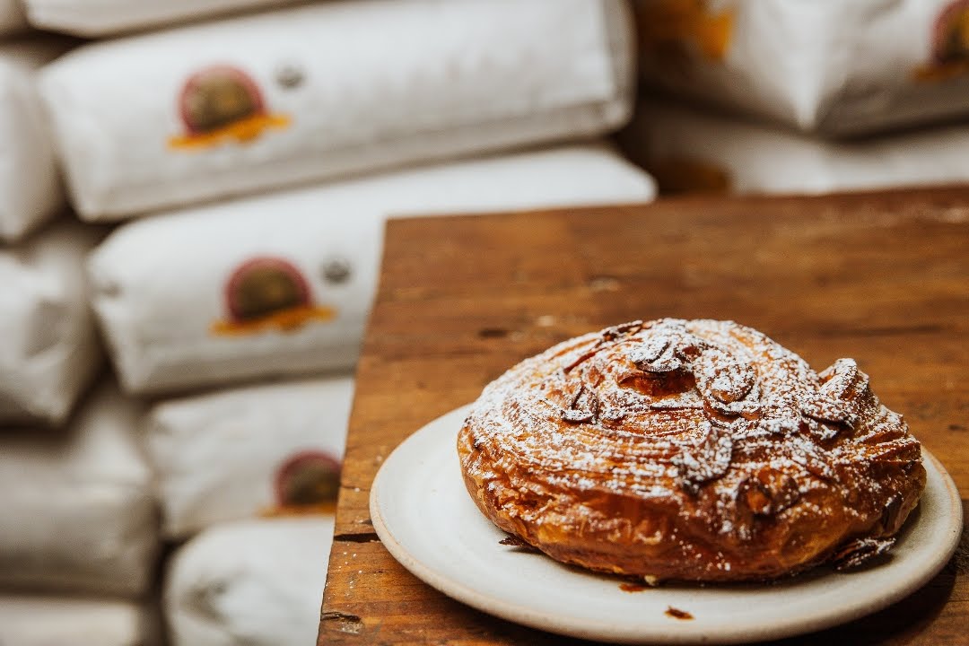 Manresa Bread by null