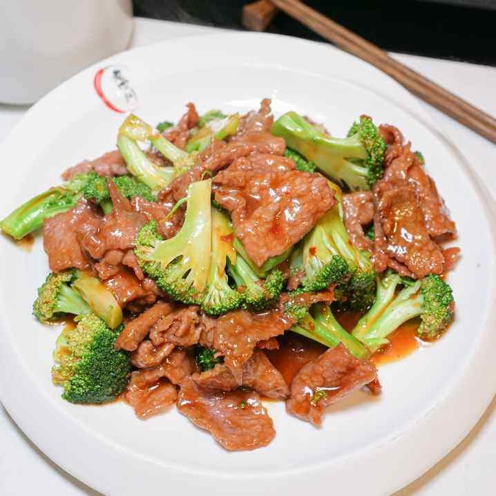 Lao Sze Chuan (Grant Park) by null