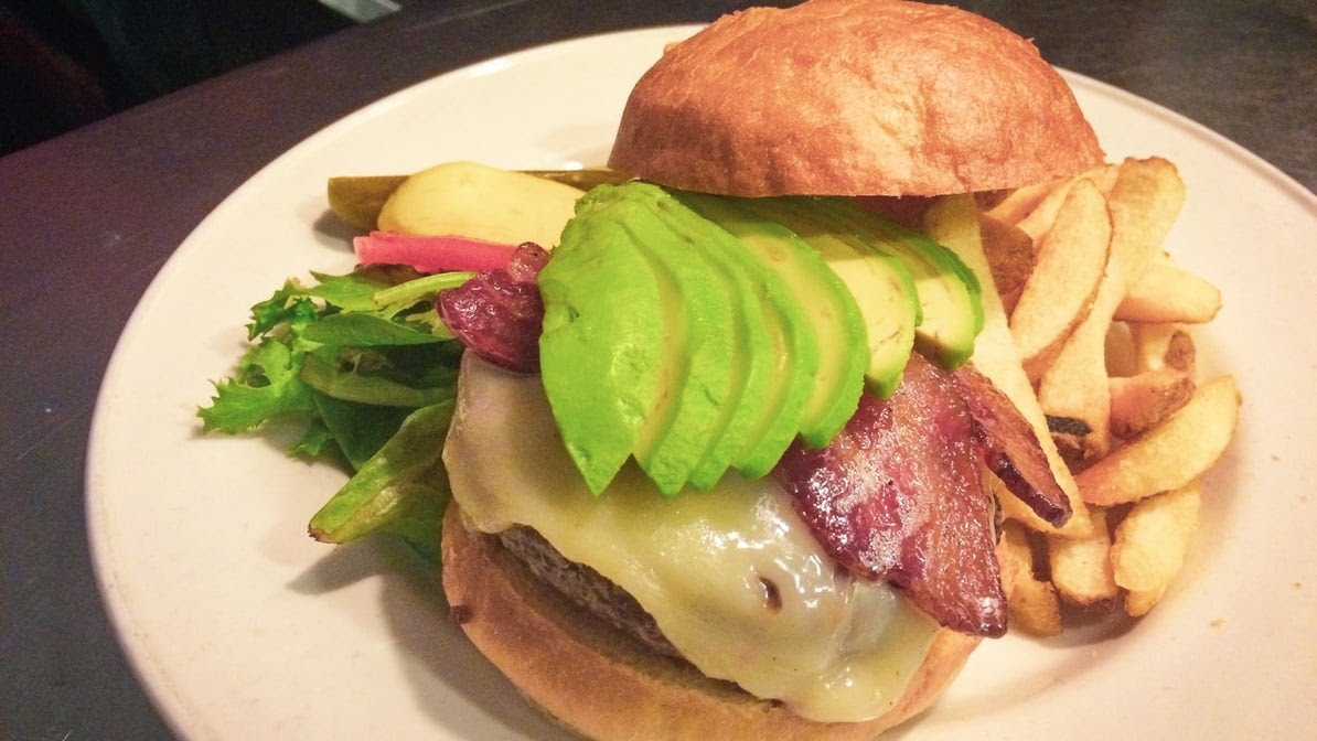 Street Restaurant and Bar by null