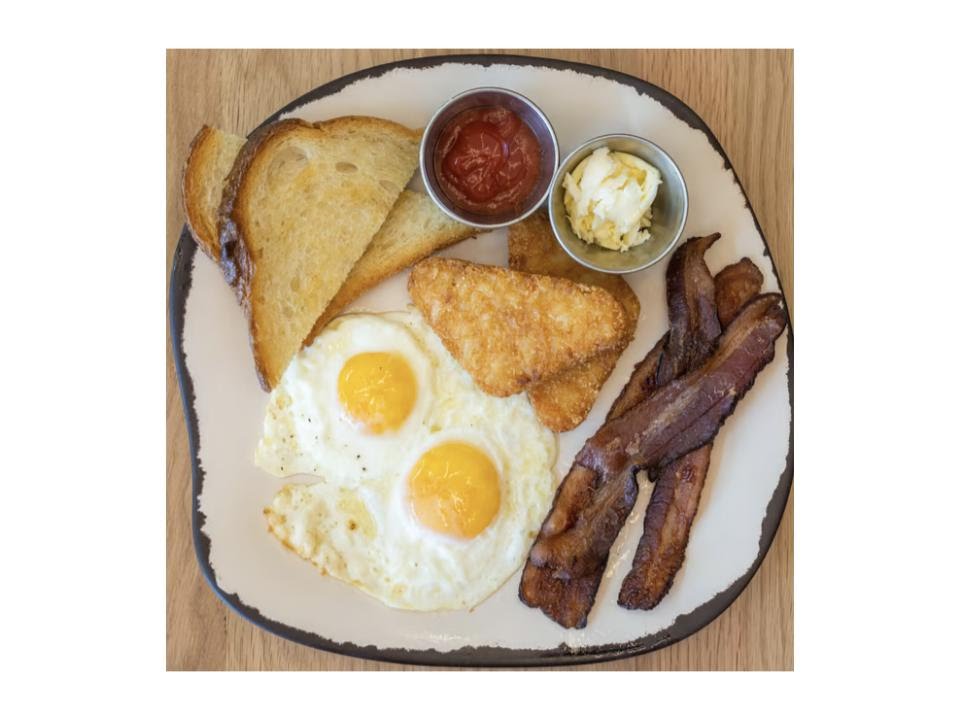 Royal Sands Social Club by null