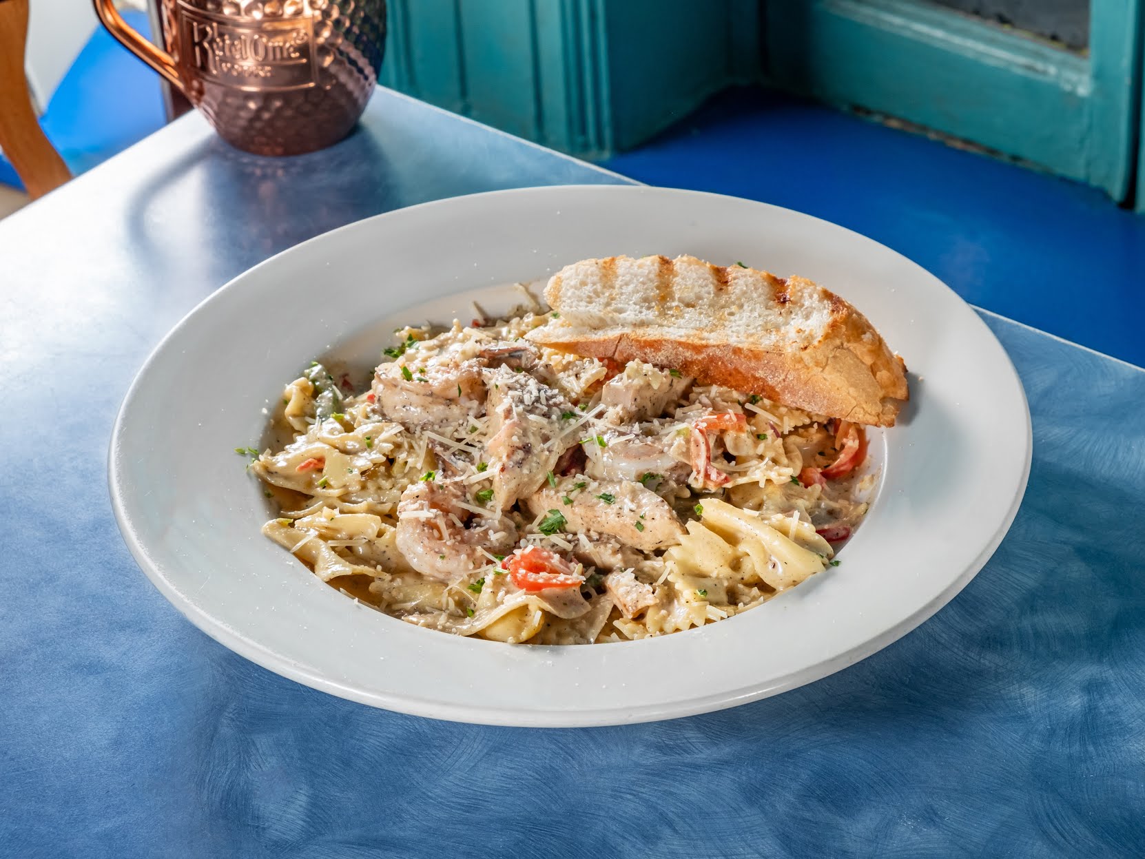 Reef Restaurant & Lounge by null