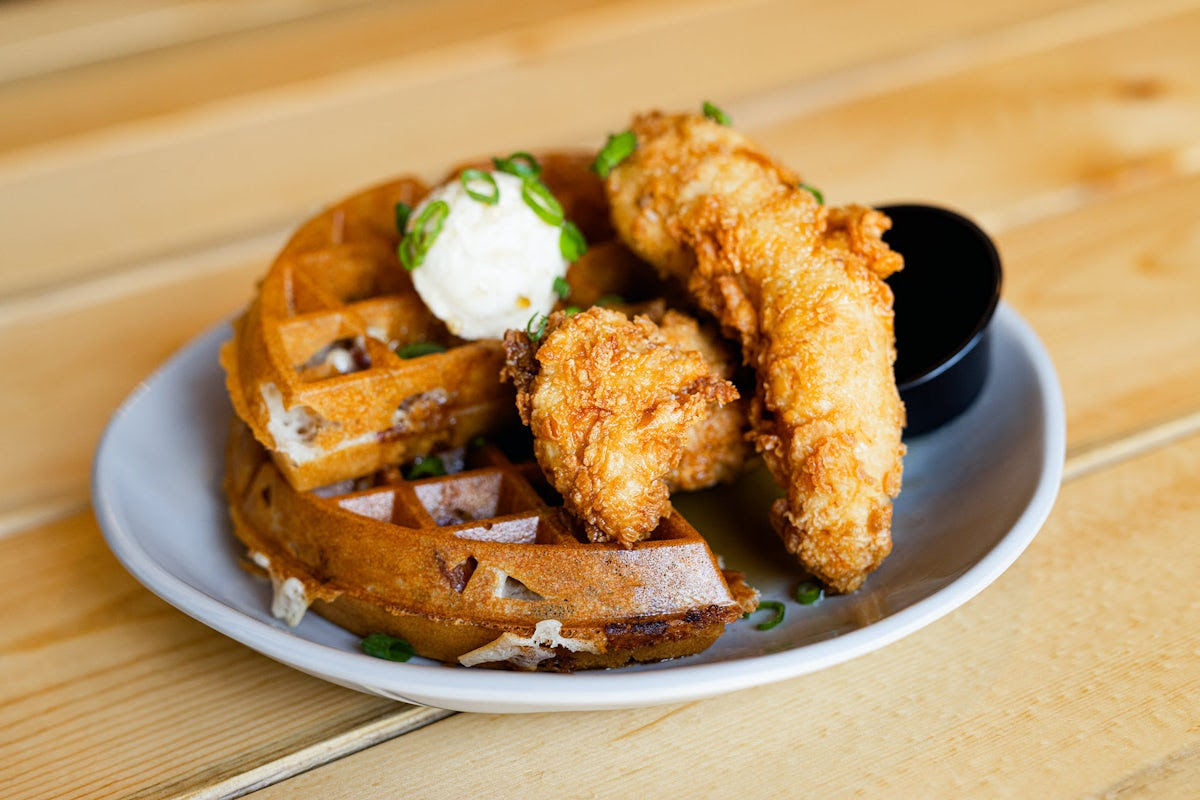 Chicken N Pickle- Allen by null