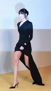 lsm onion girl posing|Make mamaw's cheesy chicken soup with me. One of my favorite things sh... |  TikTok