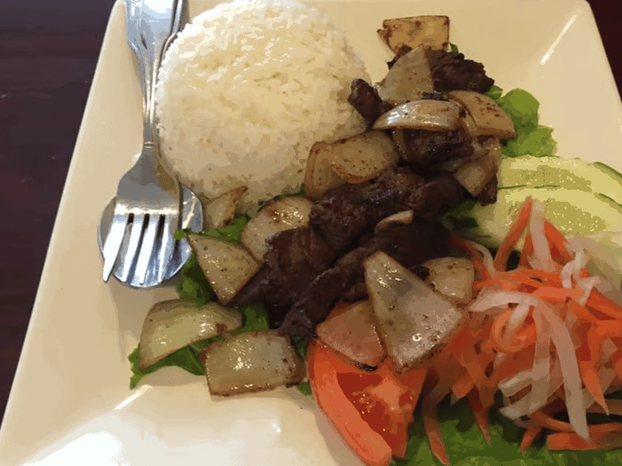 Pho Hoang Long by null
