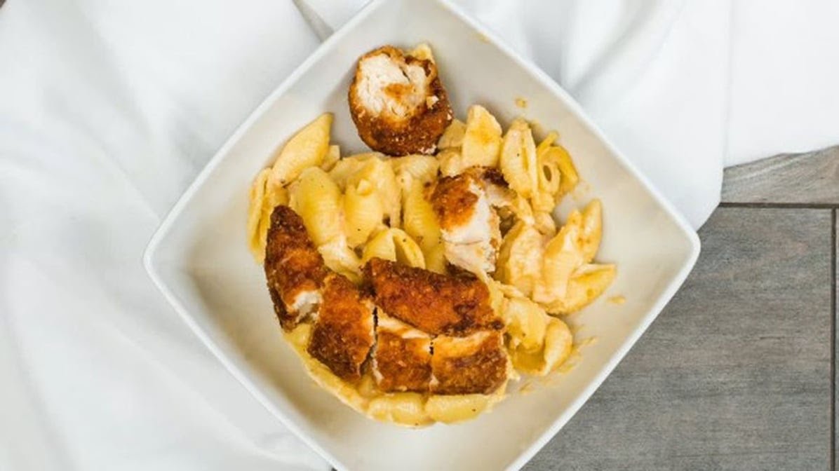 Lola's Chicken Shack by null