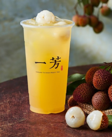 Yi Fang Taiwan Fruit Tea by null