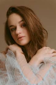 Joey king shaves her head for her new png x Joey king