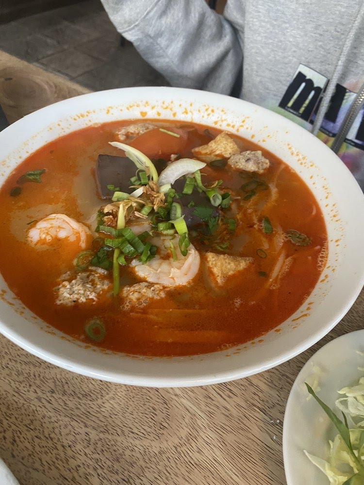 Tay Ho Oakland Restaurant & Bar by null