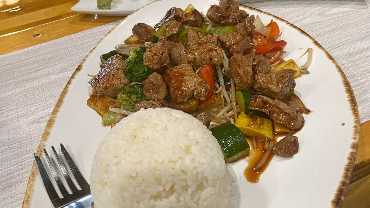 Toroko Sushi by null