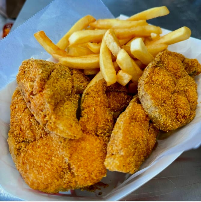 Chicago Lawn Harold's Chicken #17 by null