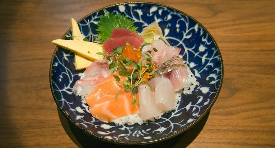Wave Sushi & Sake by null