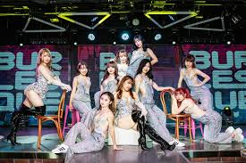 バーレスク東京|写真）10周年の“バーレスク東京” 注目の美女8人を特集 - エンタメ - ニュース ｜クランクイン！