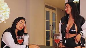 Flaca colombia jpg x Colombianas flacas