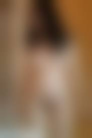 Frontal nude|File:Frontal Nude Young Male with Arm Over Chest.jpg - Wikimedia Commons