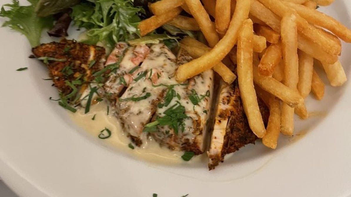 Le Bilboquet by null