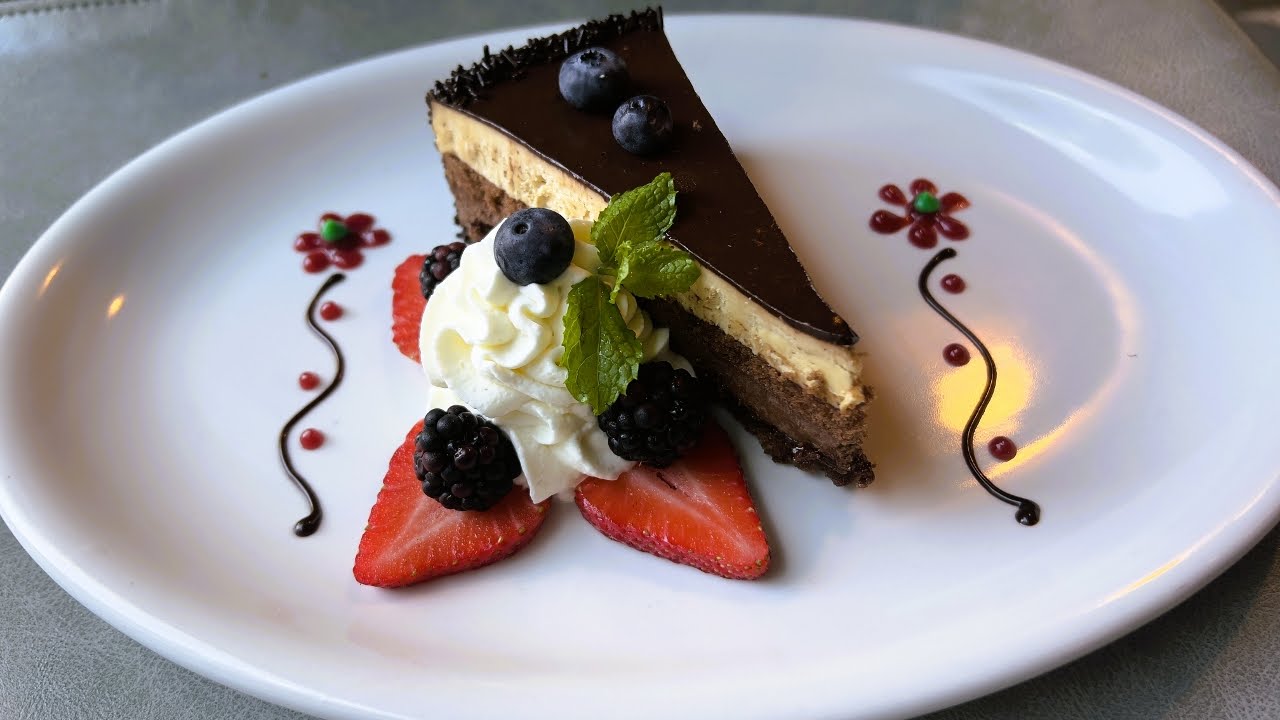 Serafina Seaport by null