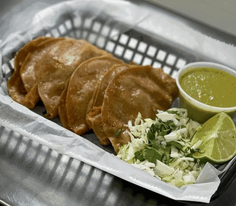 Taqueria Los Regios| Food Truck by null