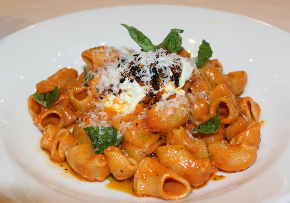 La Parisienne French Bistro by null