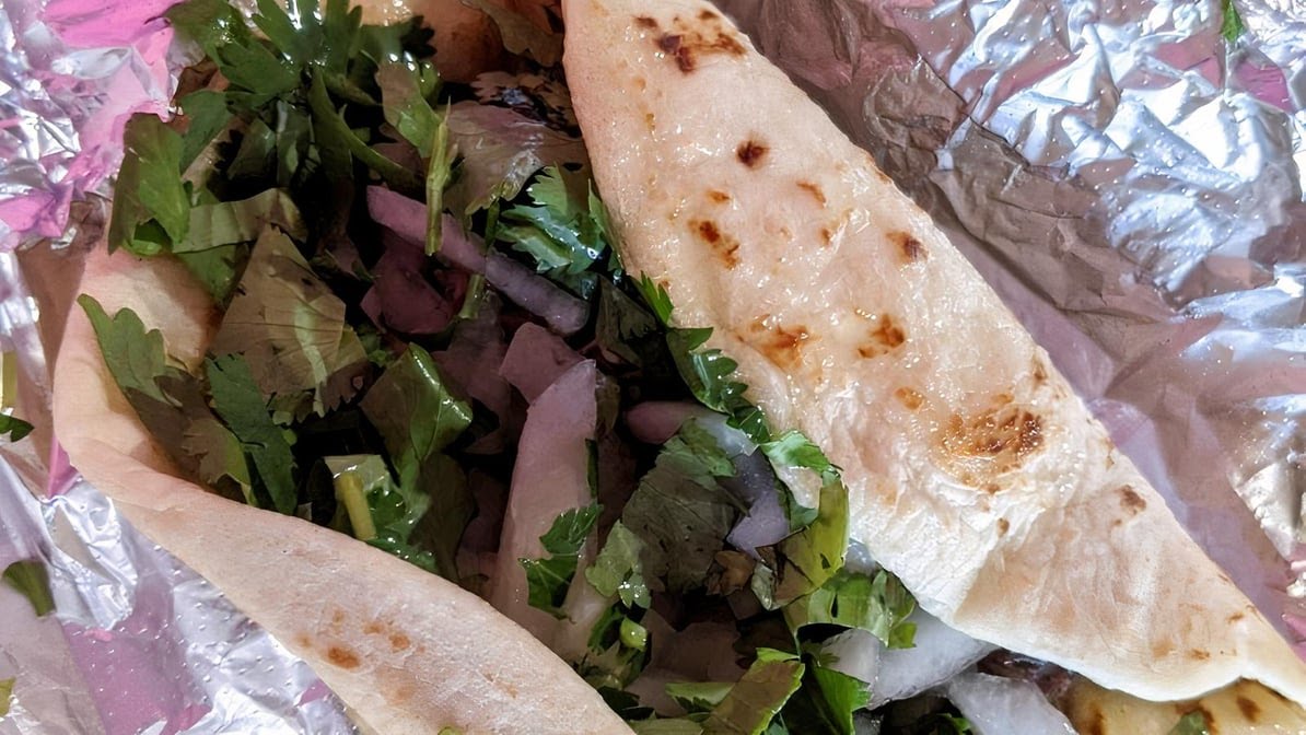 Tia's Taco Hut by null