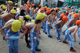 保育園　裸　夏|保育園でのプール」どのように水着に着替えている？男女別室は少数派（オオタ先生） - エキスパート - Yahoo!ニュース