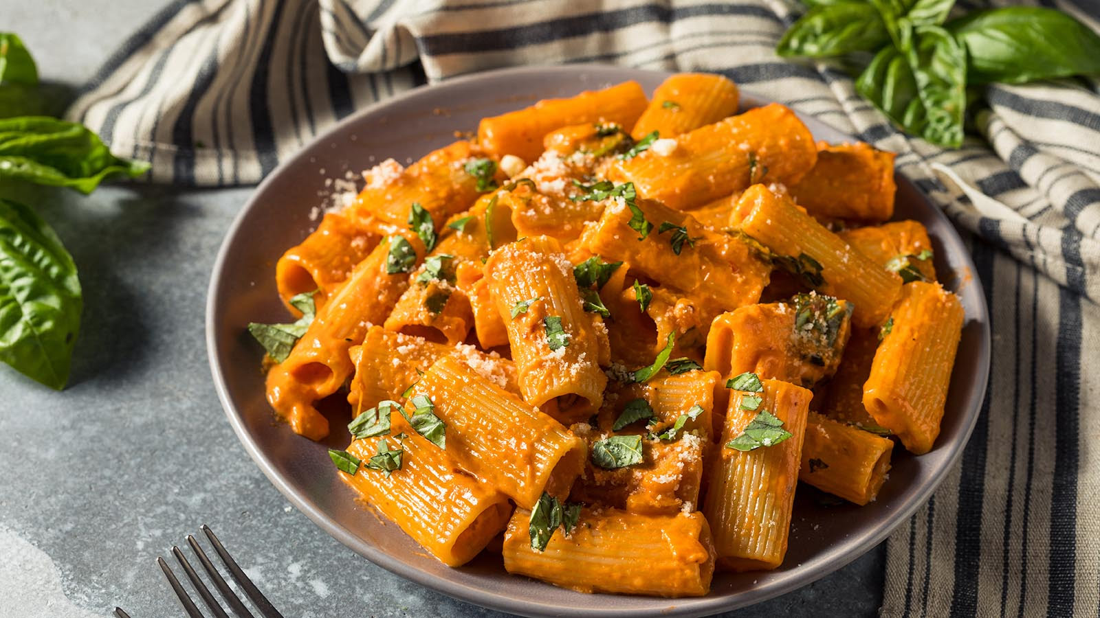 Fuzi Pasta co. by null