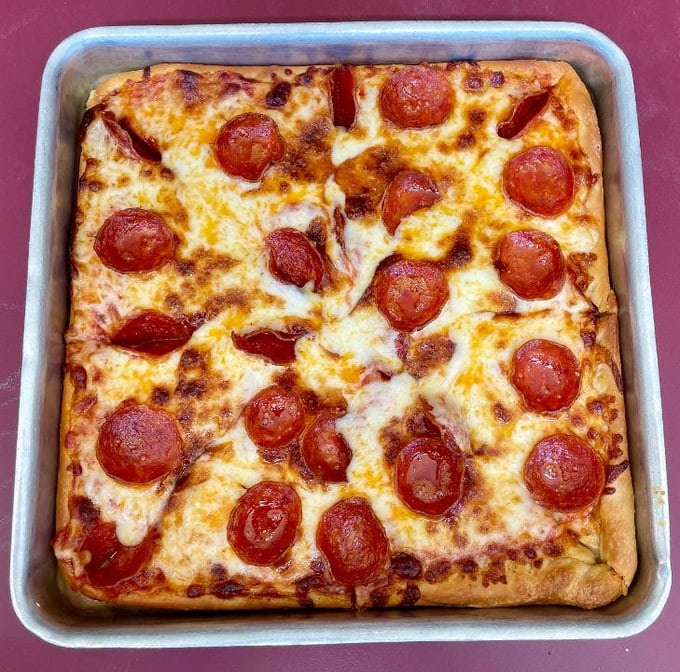 Square Pizza by null