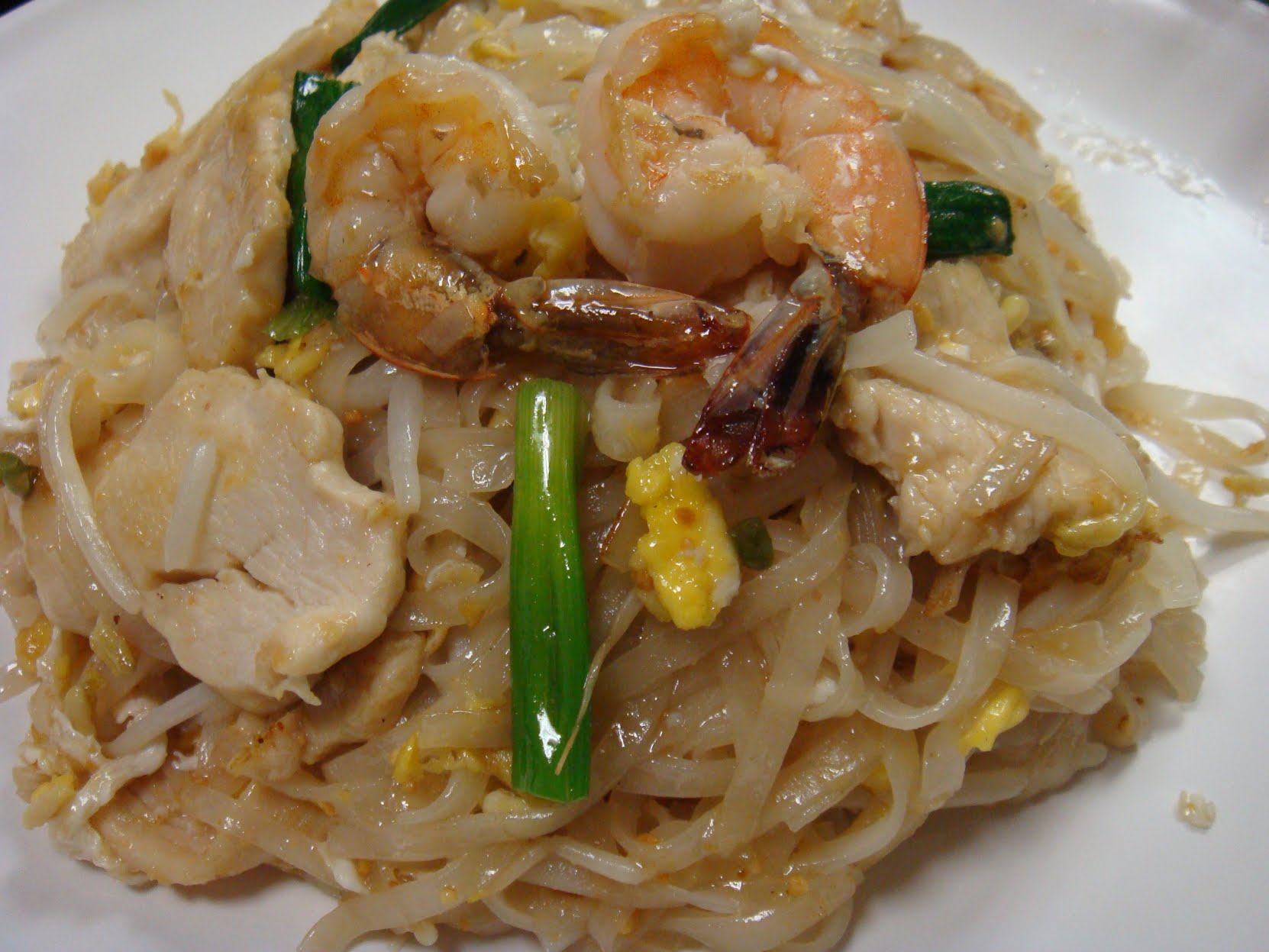 Rod Thai Family Taste by null