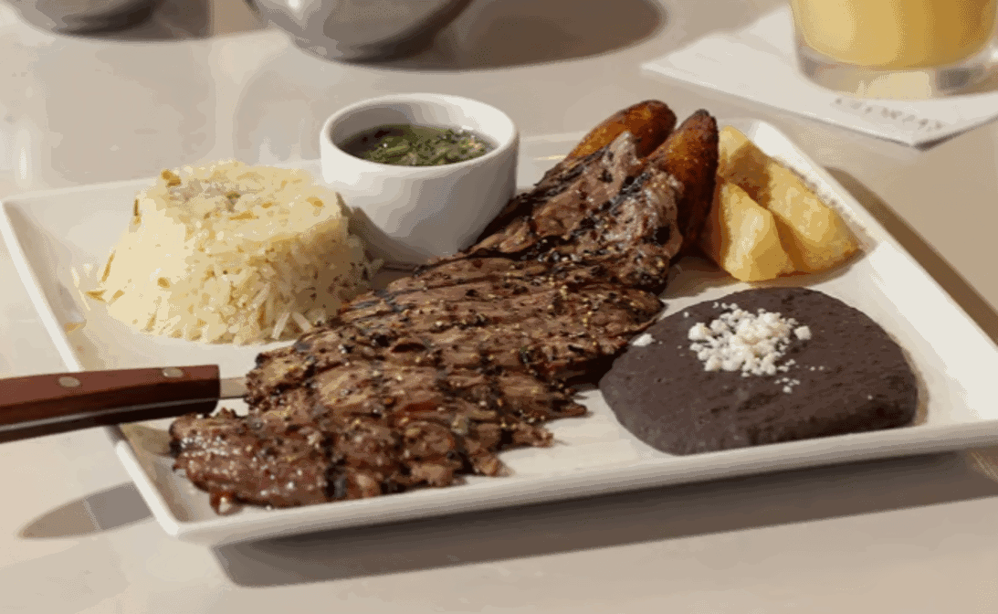 Gloria's Latin Cuisine by null